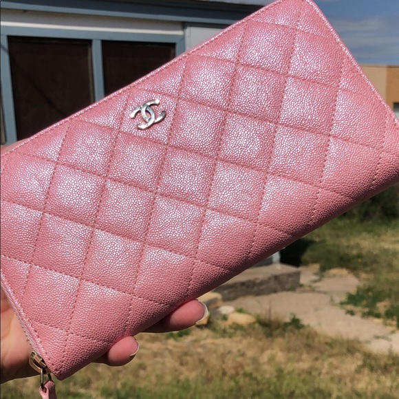 CHANEL Handbags - 🦄 CHANEL 19s iridescent PINK LARGE ZIP WALLET🦄